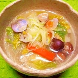 アサリと白菜の春雨スープ